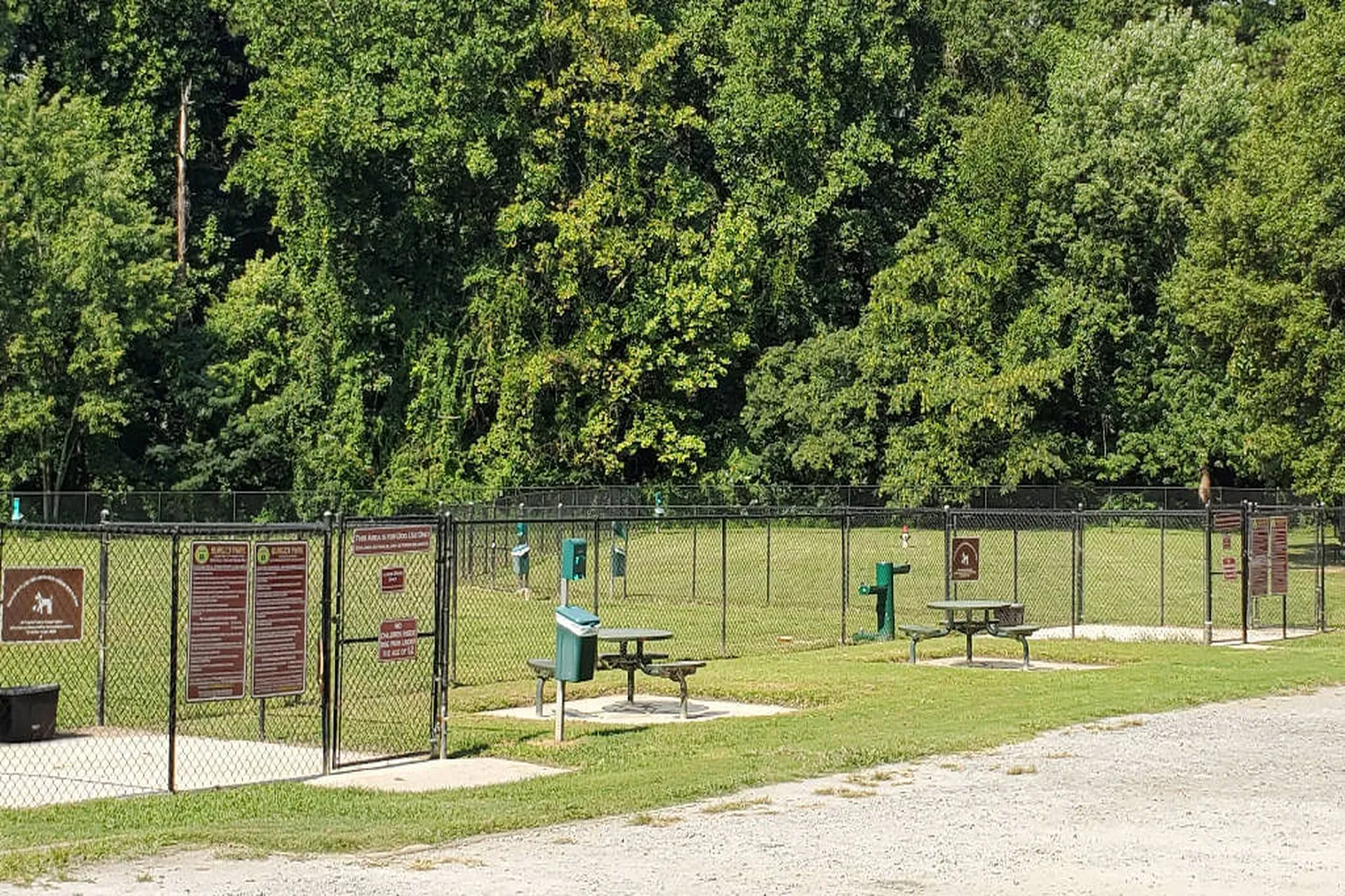 Burger Dog Park in Washington, Missouri