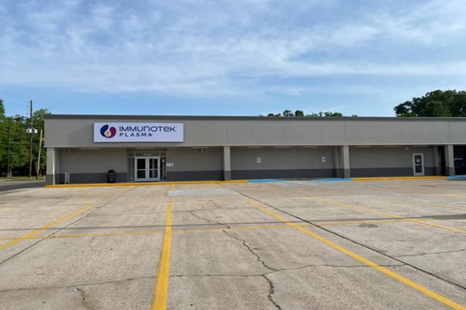 ImmunoTek Plasma Baton Rouge in Baton Rouge, Louisiana - Main Image
