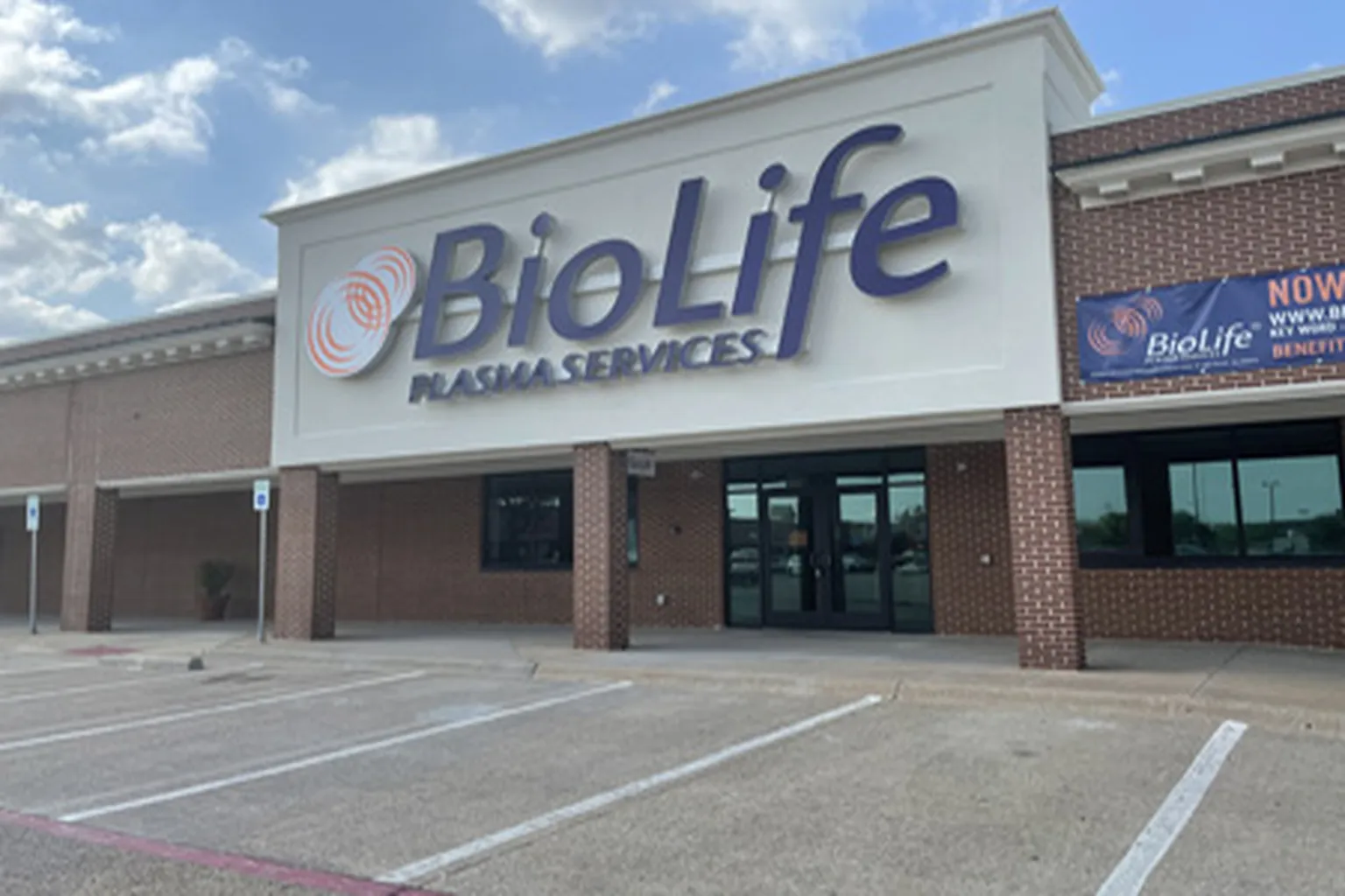 BioLife Plasma Services Tucson in Tucson, Arizona - Main Image