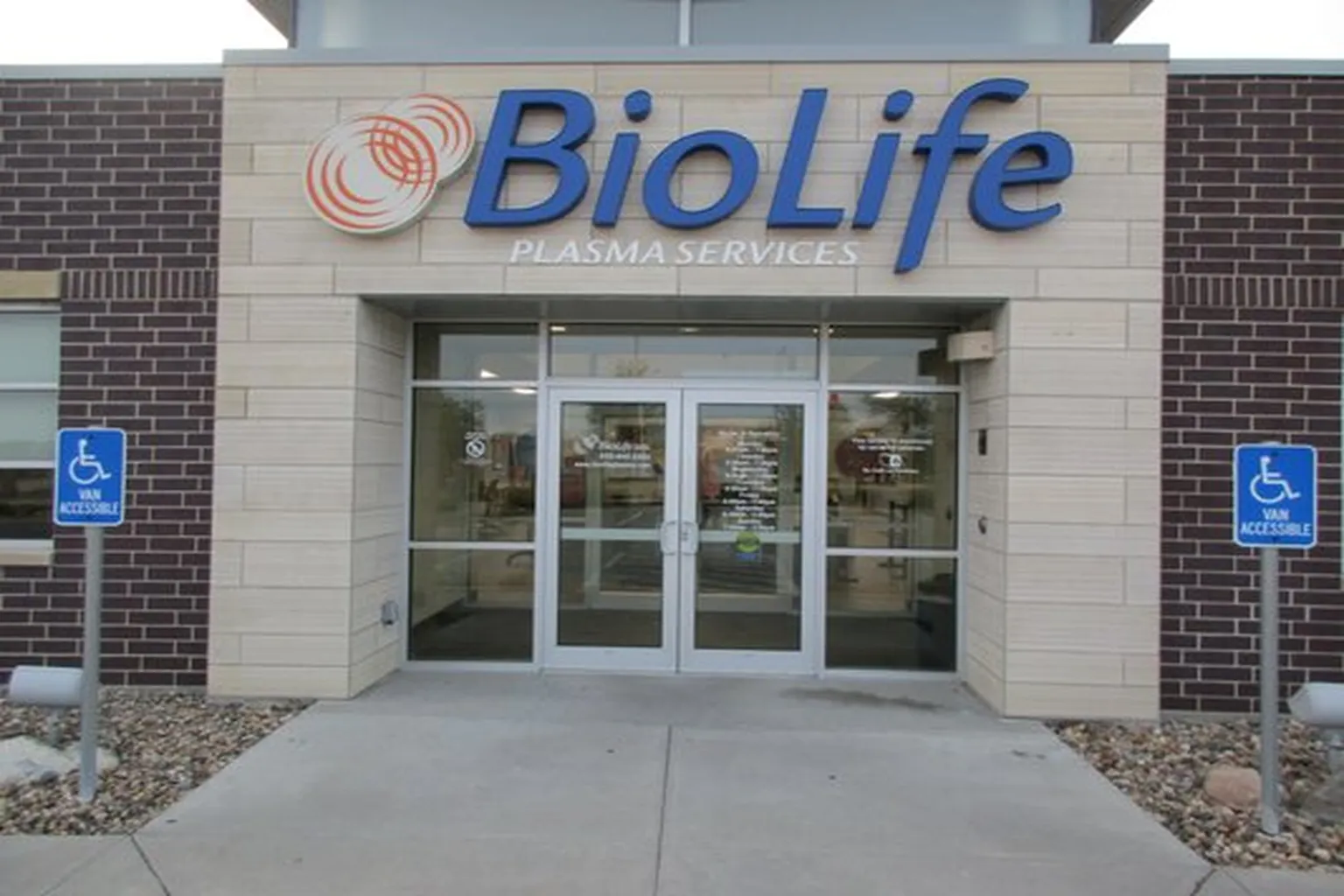 BioLife Plasma Services Des Moines in Des Moines, Iowa - Main Image
