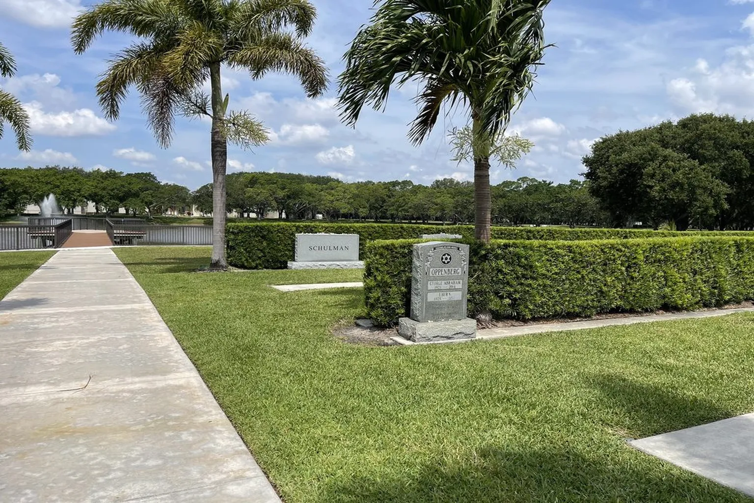Eternal Light Memorial Gardens in Boynton Beach, Florida