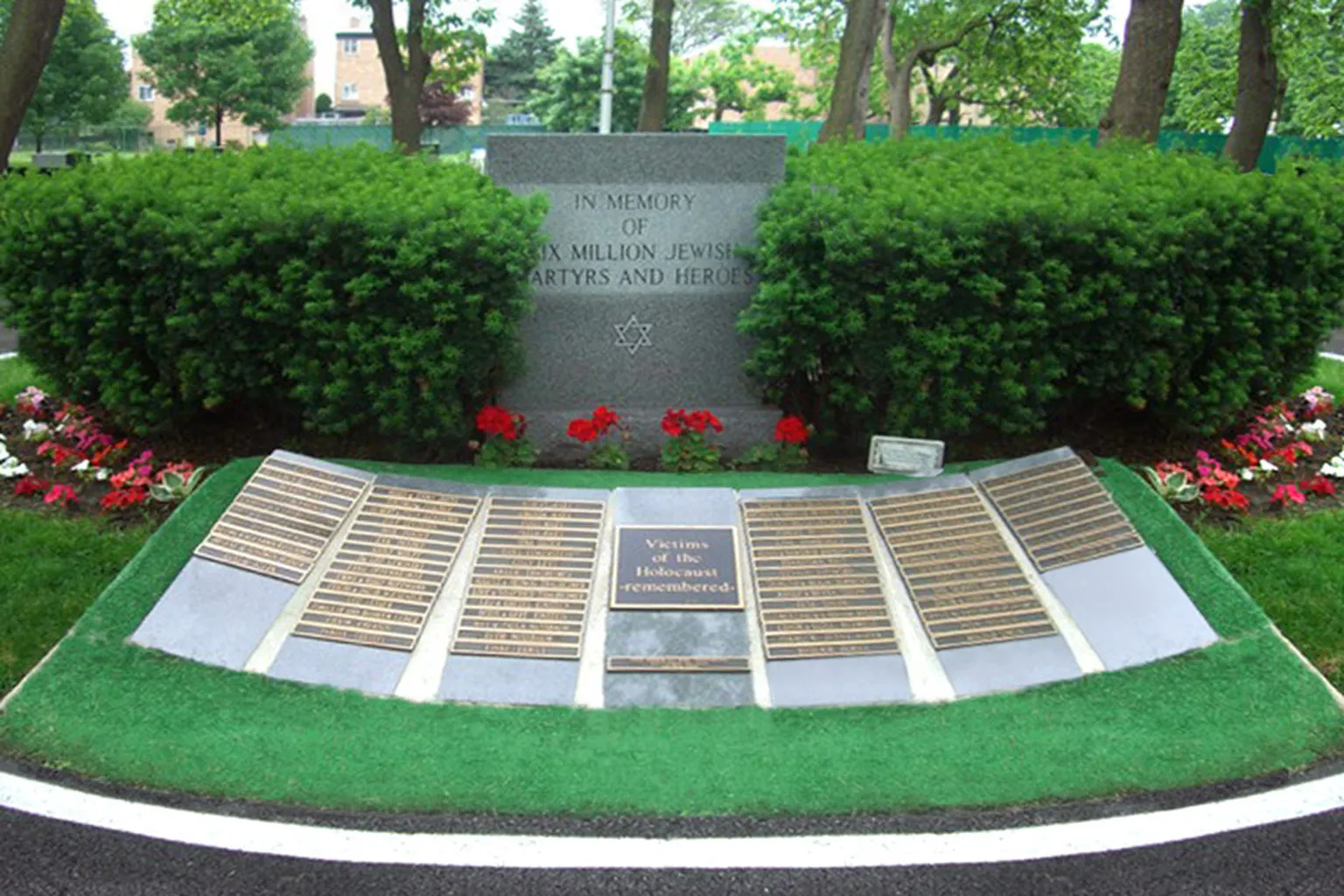 New Light Cemetery in Lincolnwood, Illinois