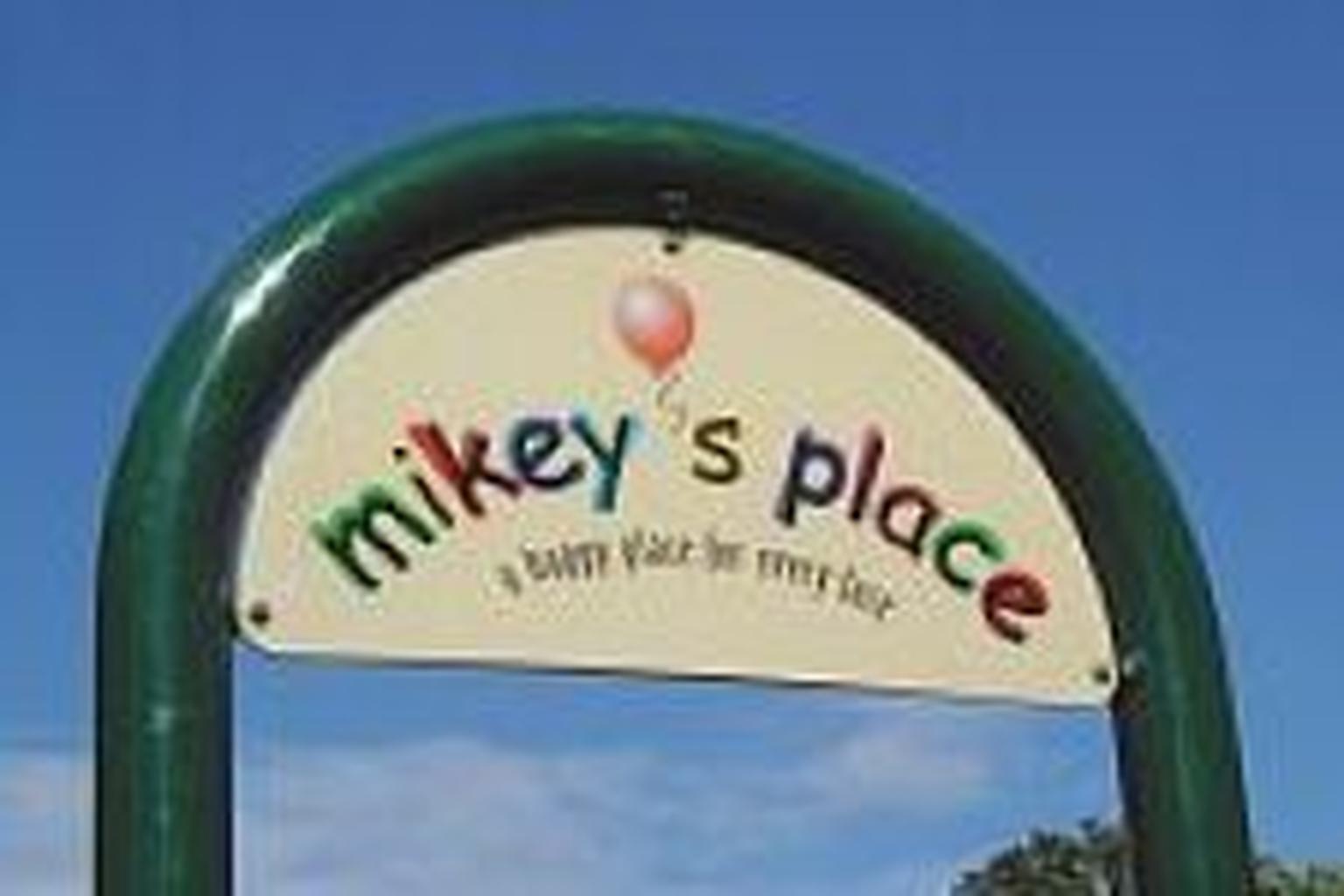 Mikey’s Place in Wethersfield, Connecticut - Image 2