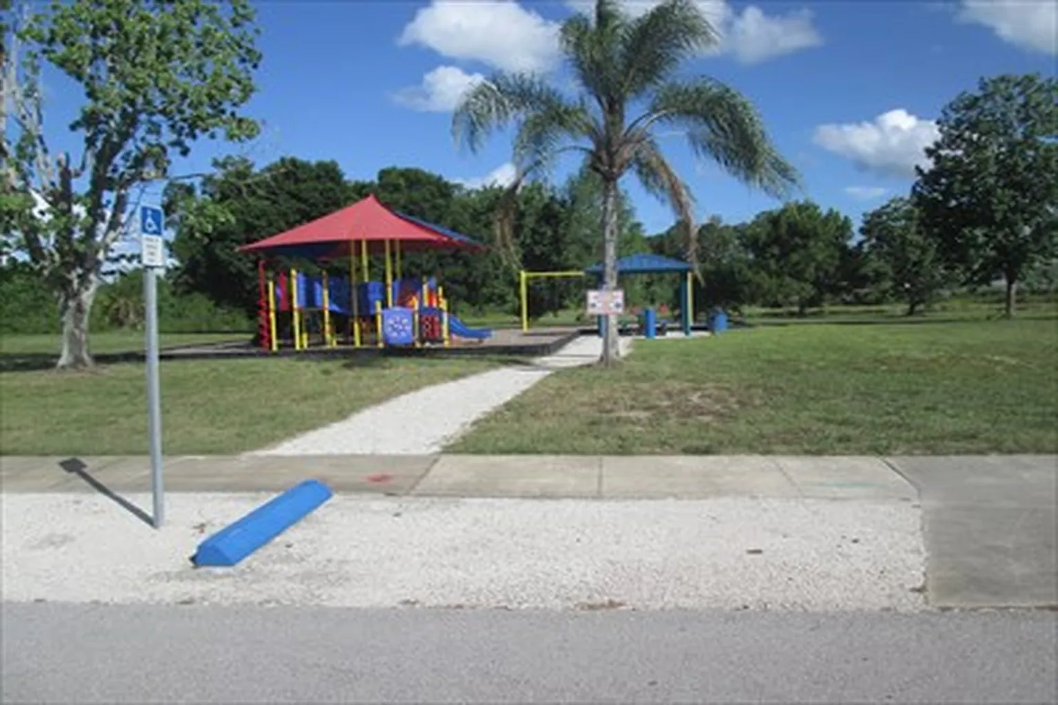 Alexandra Grounds in DeBary Beach, Florida