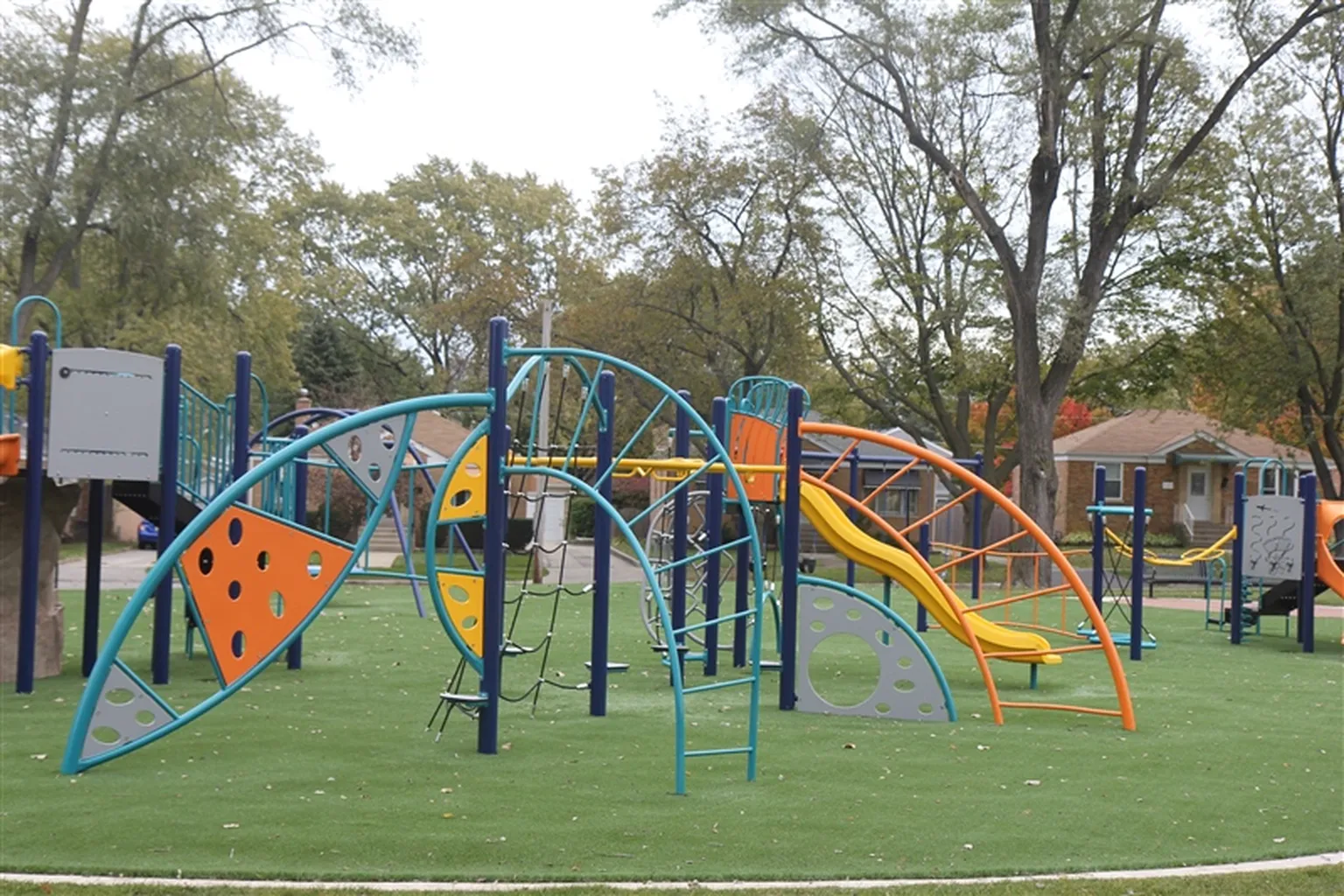 Thiele Green in Hillside South, Illinois
