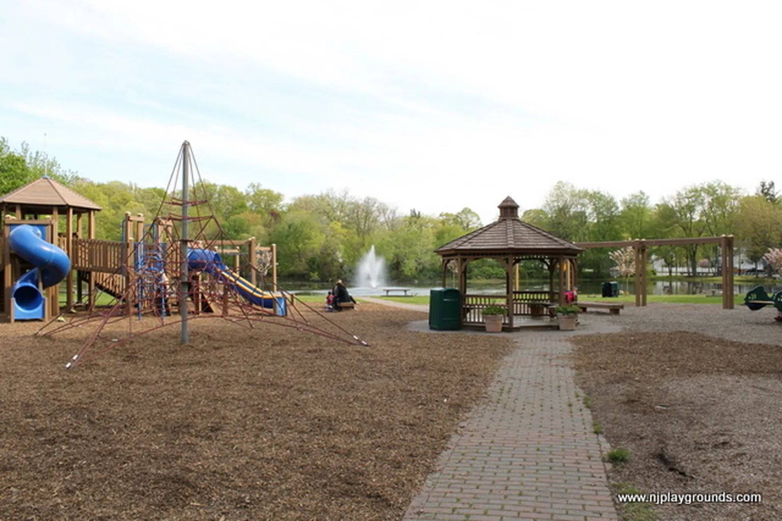 Bouge Pond Green-UNDER CONSTRUCTION/RENOVATION in Bloomingdale South, New Jersey