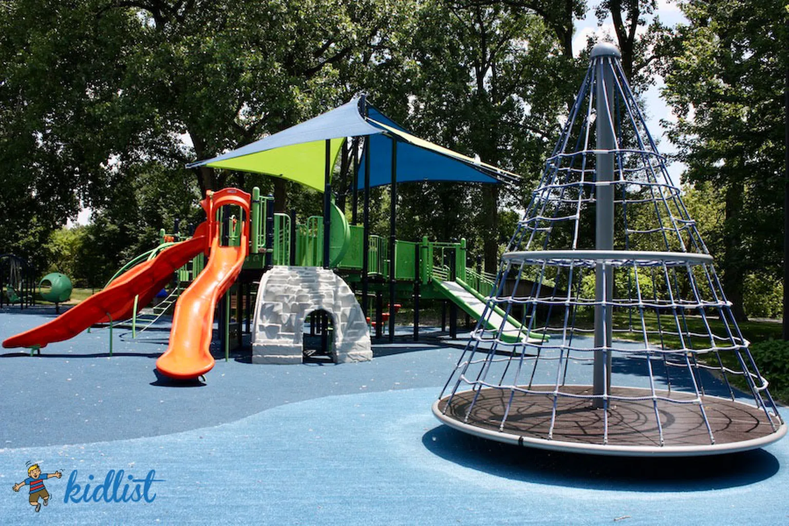 Jaycee Zone in McHenry Heights, Illinois