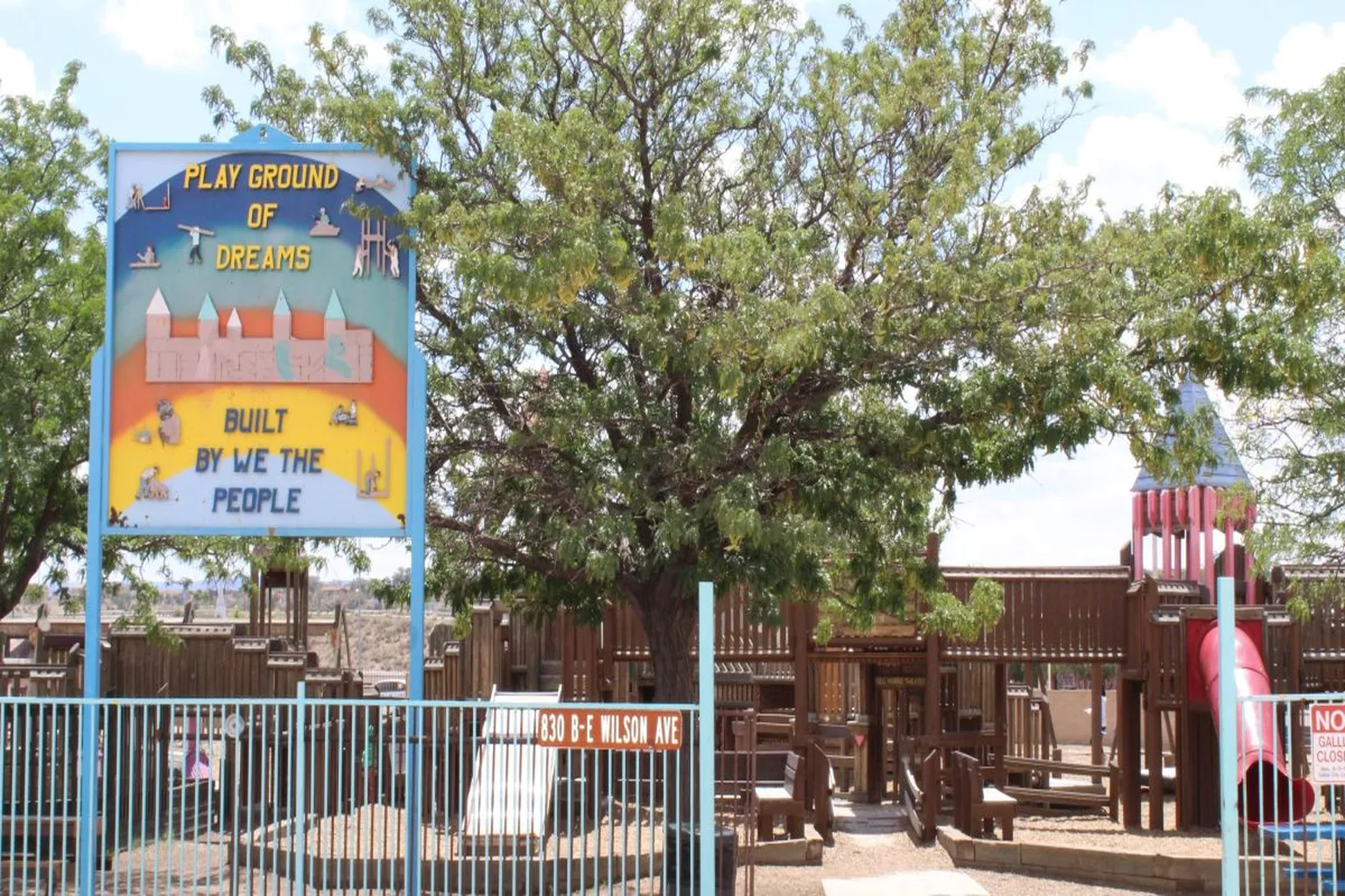 East Grounds in Los Beach, New Mexico