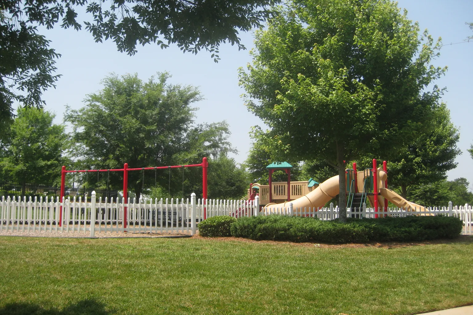 Monteith Commons Neighborhood Adventure Place in Huntersville Central, North Carolina