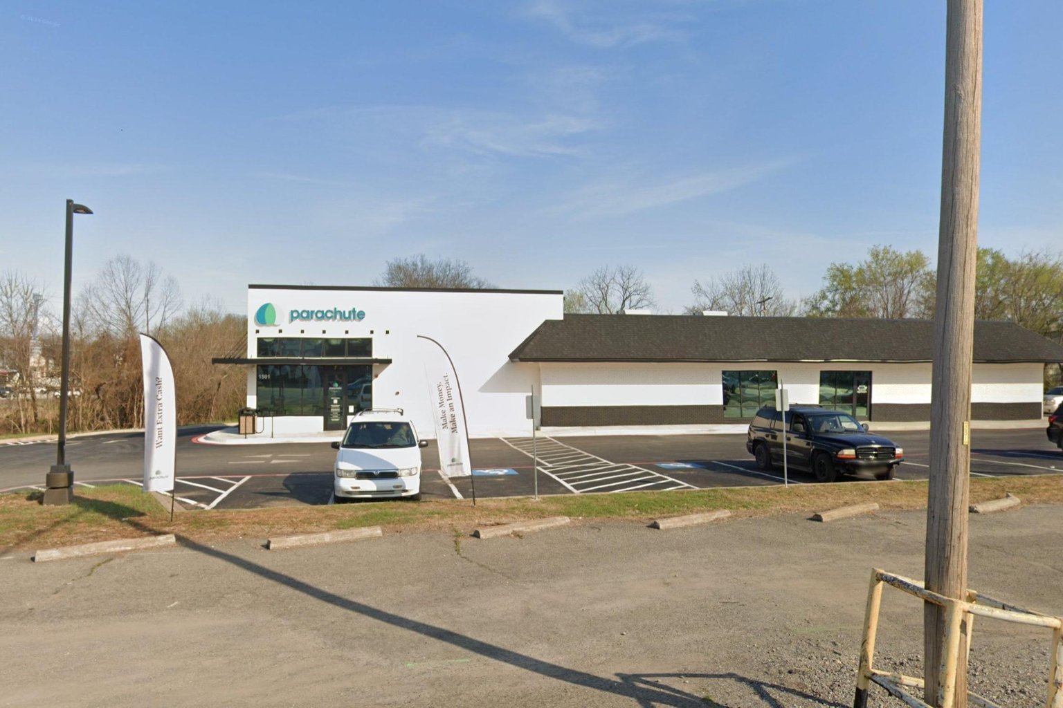 Parachute Plasma Donation Center Tahlequah in Tahlequah, Oklahoma - Image 1