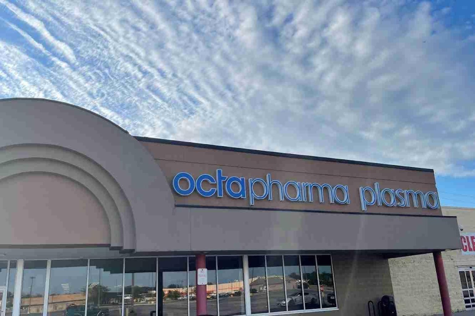 Octapharma Plasma Lansing in Lansing, Illinois - Image 1