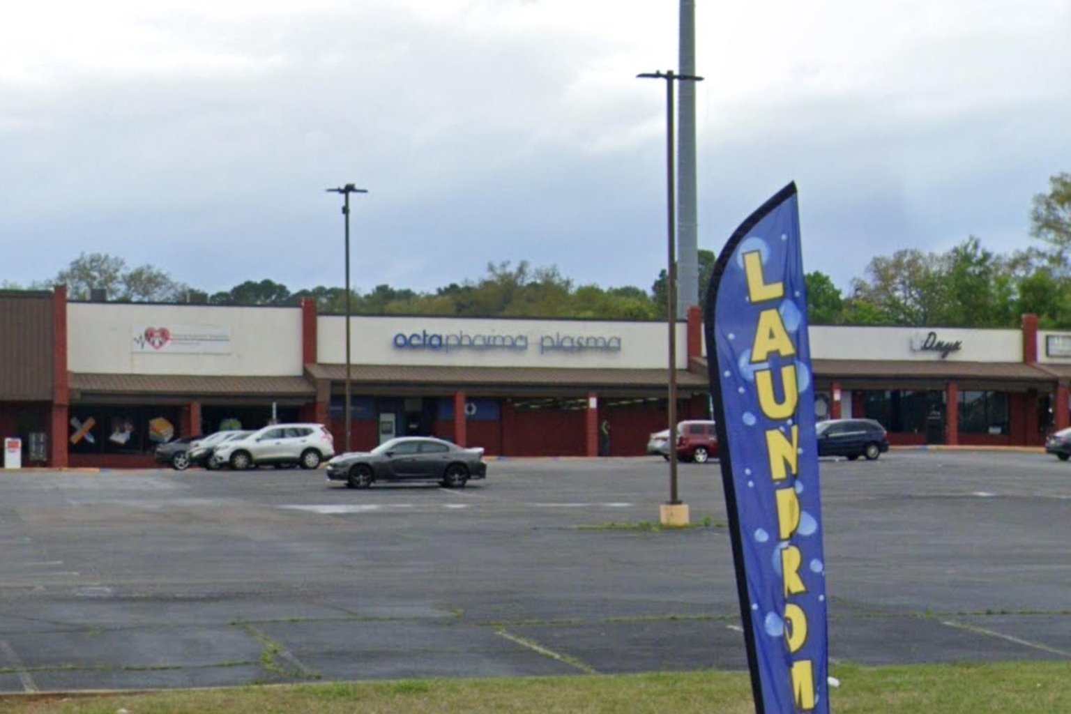 Octapharma Plasma Midfield in Midfield, Alabama - Image 1