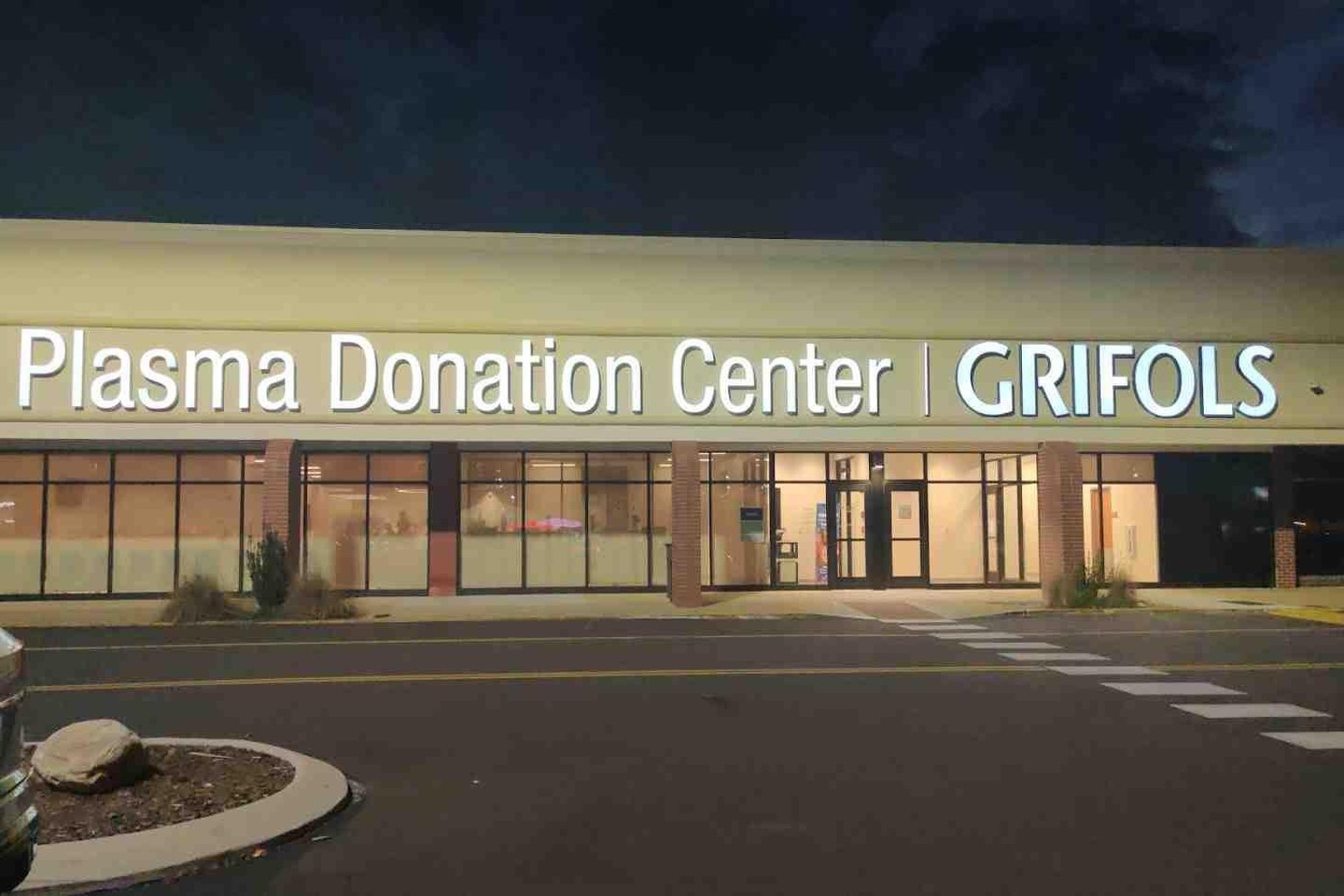 Grifols Plasma Donation Center Chattanooga in Chattanooga, Tennessee - Image 1