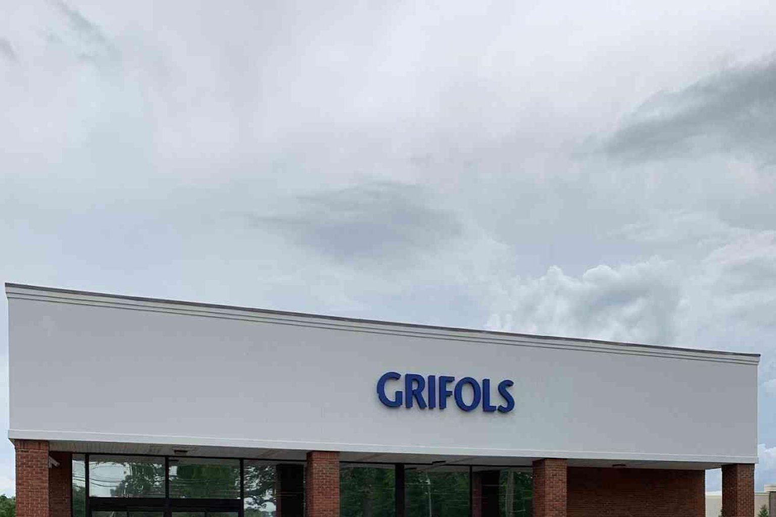 Grifols Plasma Donation Center Dothan in Dothan, Alabama - Image 1