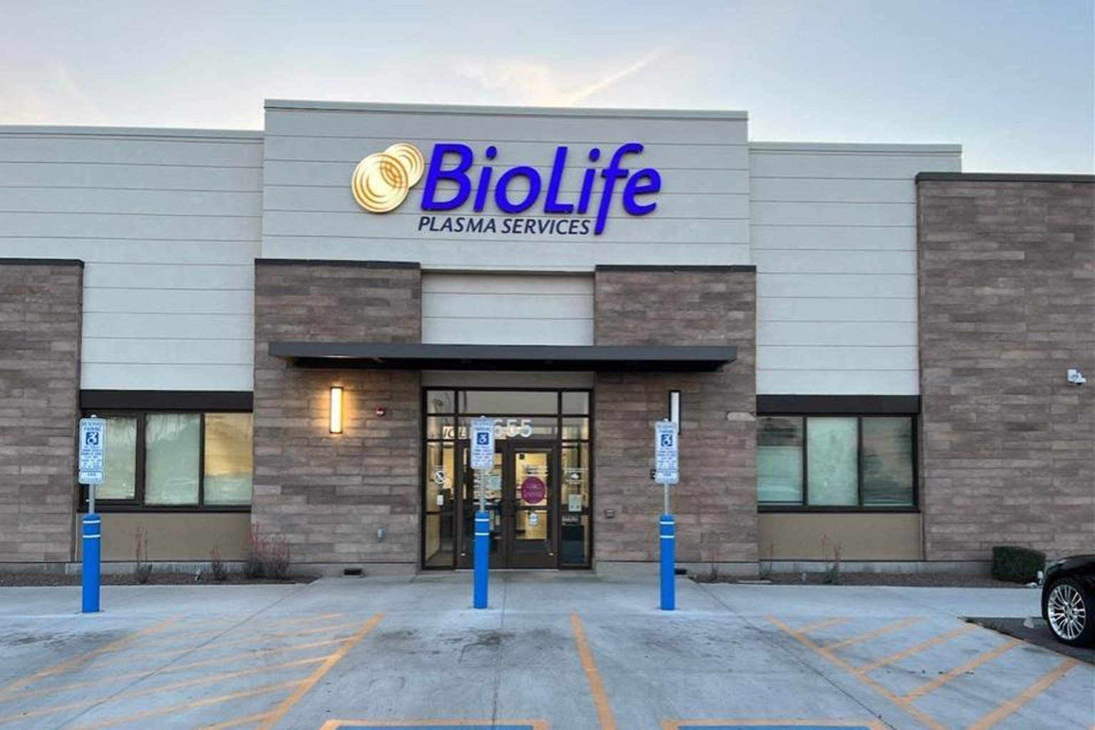 BioLife Plasma Services Avondale in Avondale, Arizona - Image 1
