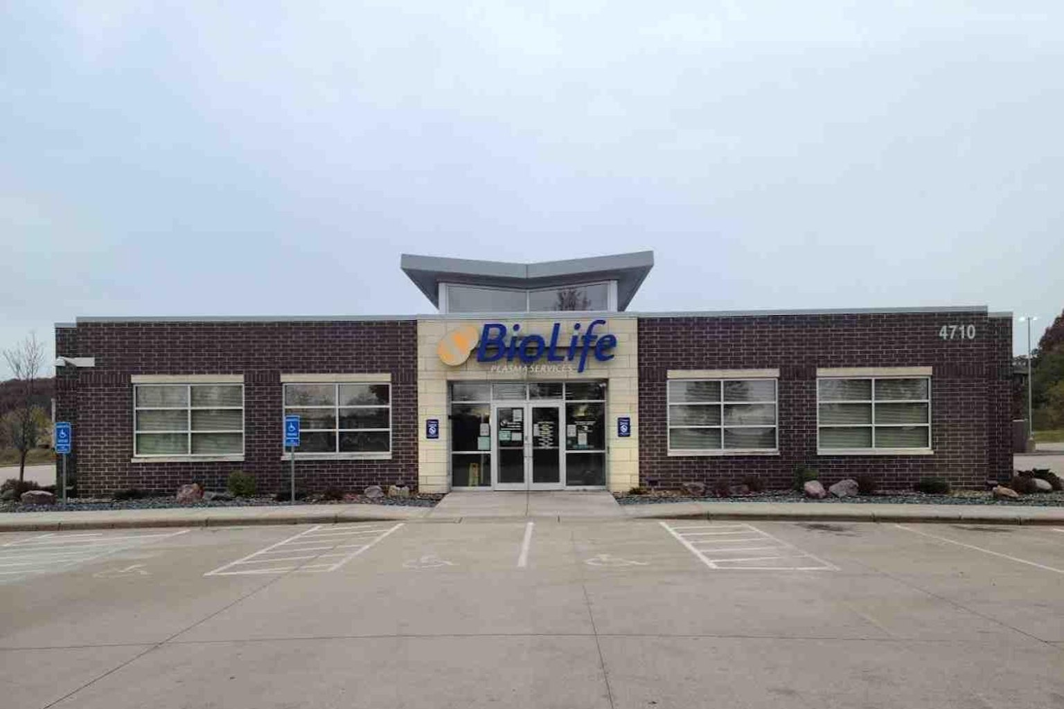 BioLife Plasma Services Eau Claire in Eau Claire, Wisconsin - Image 1
