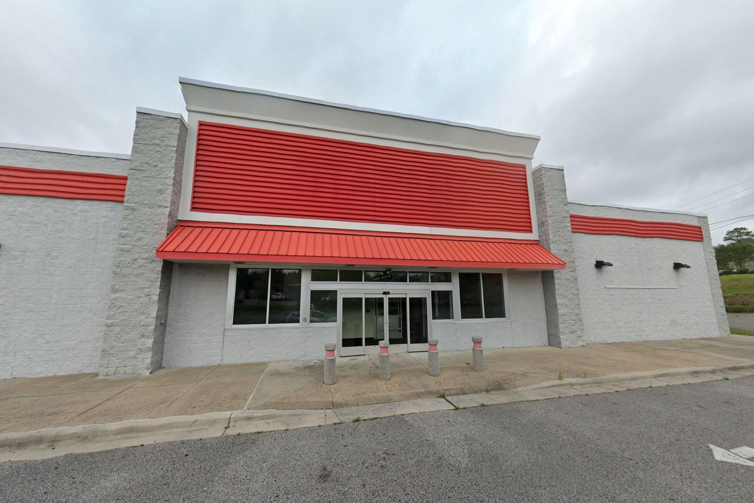 BioLife Plasma Services Pensacola in Pensacola, Florida - Main Image