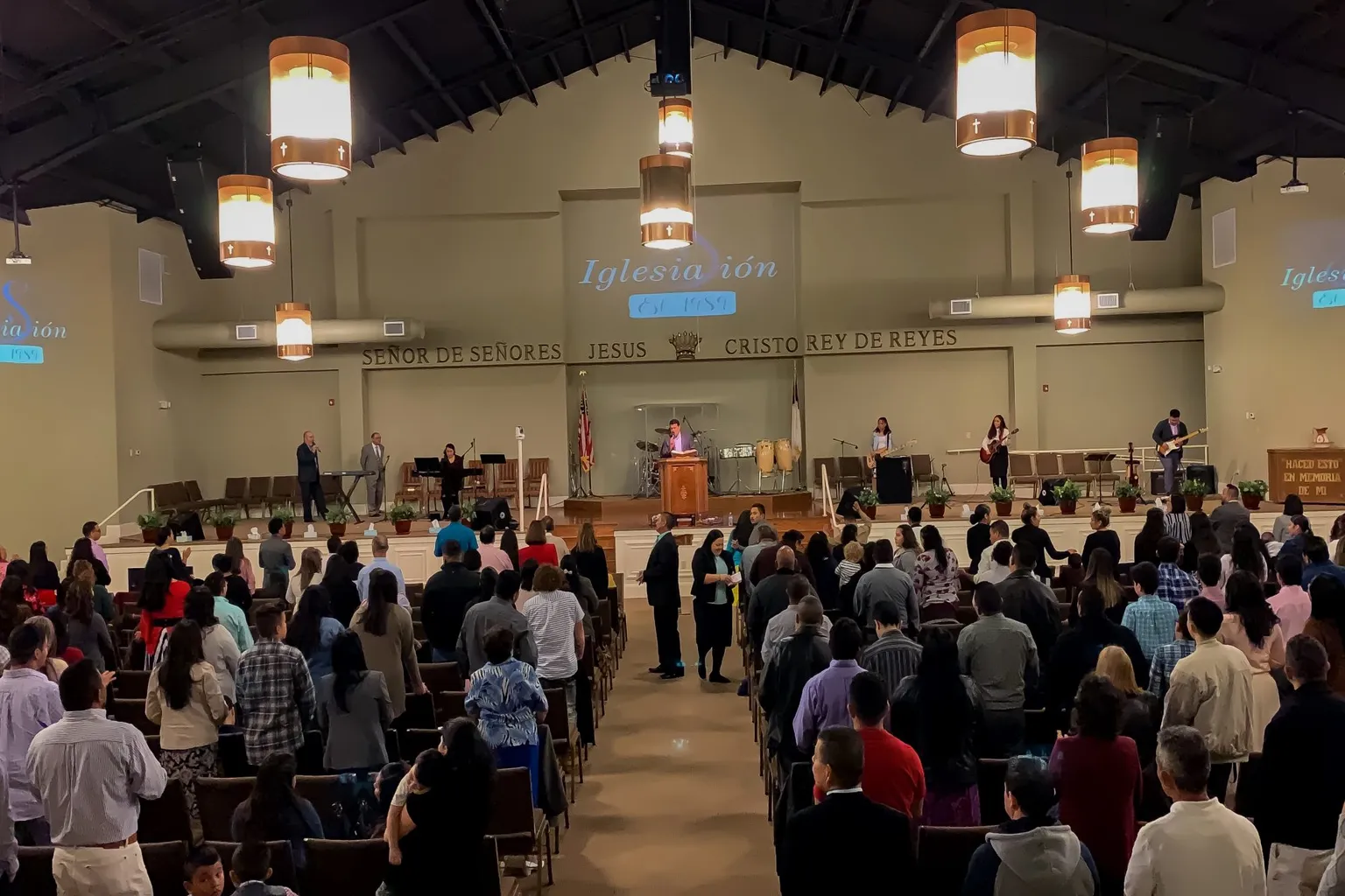 Iglesia Alfarero Asamblea De Dios in Fallbrook, California - Main Image