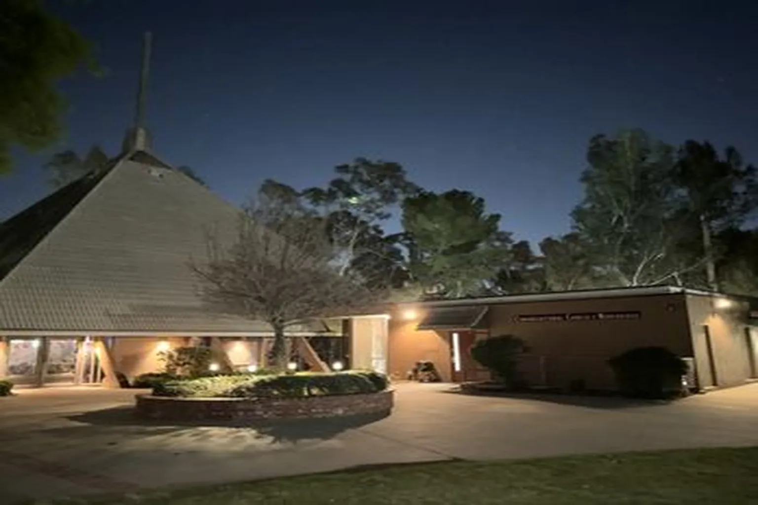 Congregational Church Of Northridge in Northridge, California - Main Image