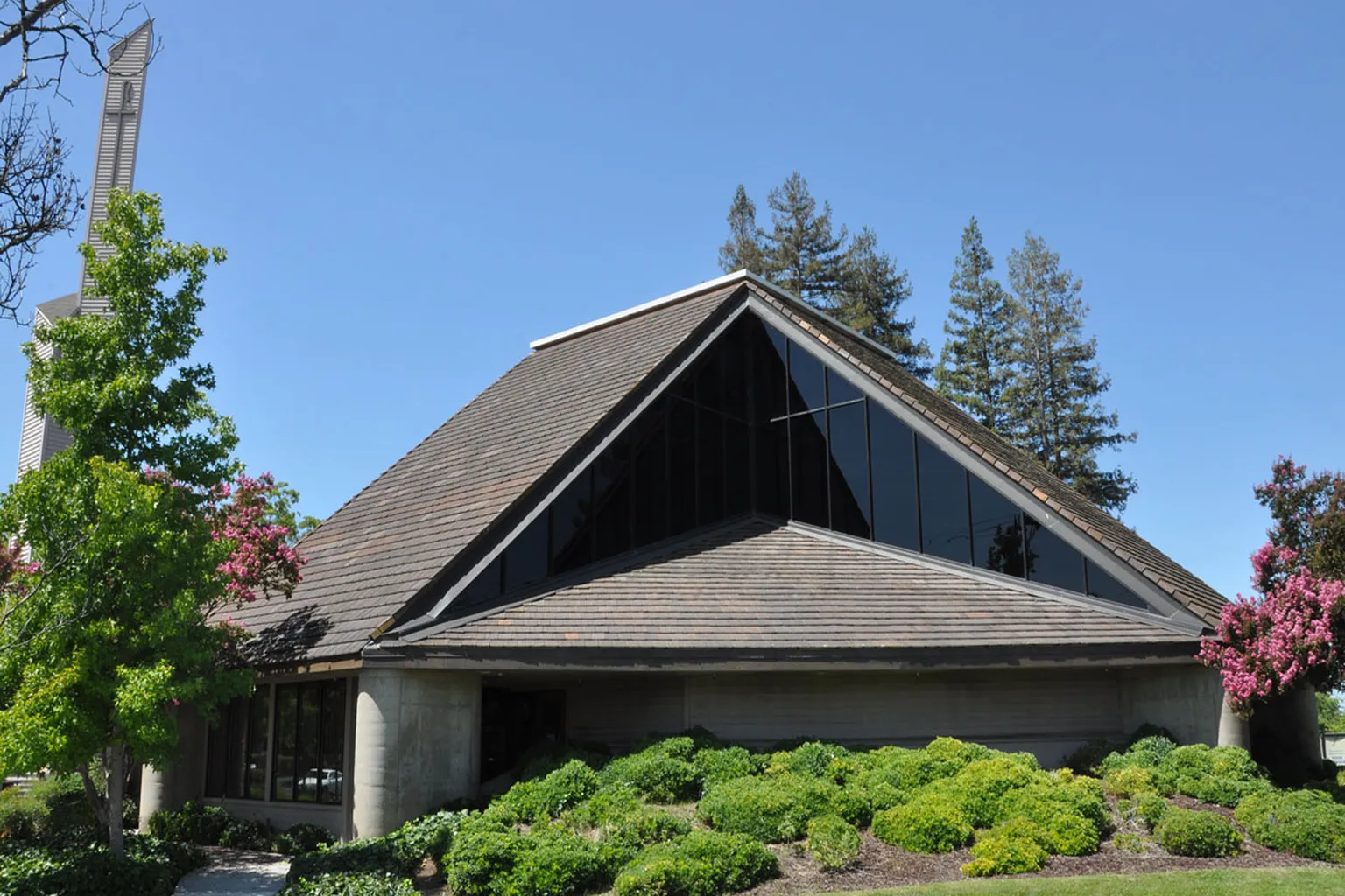 The Lutheran Church Of The Good Shepherd in Sacramento, California