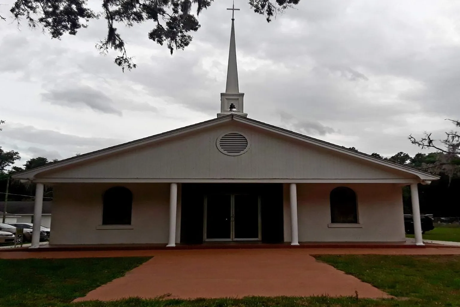 First Baptist Church Of Bloomingdale in Valrico, Florida