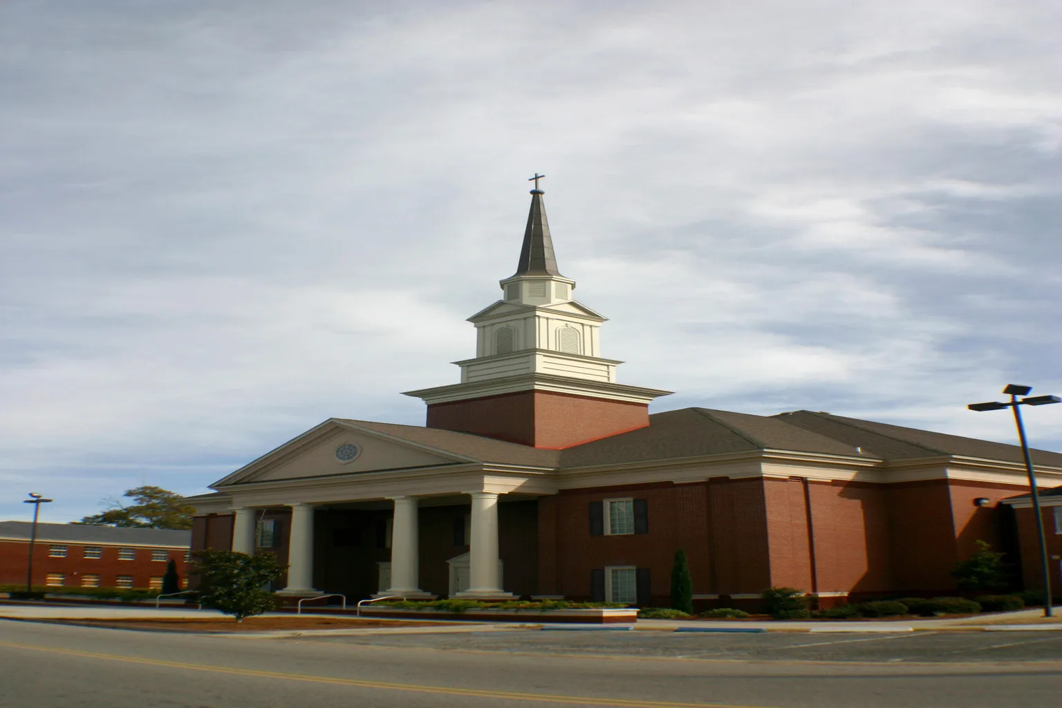 Fellowship Baptist Church in Jesup, Georgia - Main Image