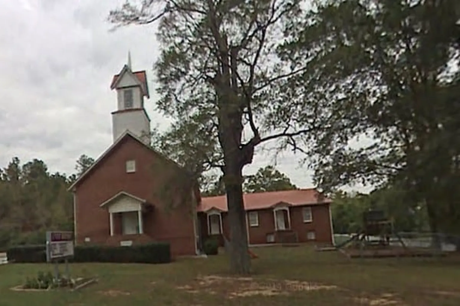 Plainville Unity Baptist Church in Plainville, Georgia