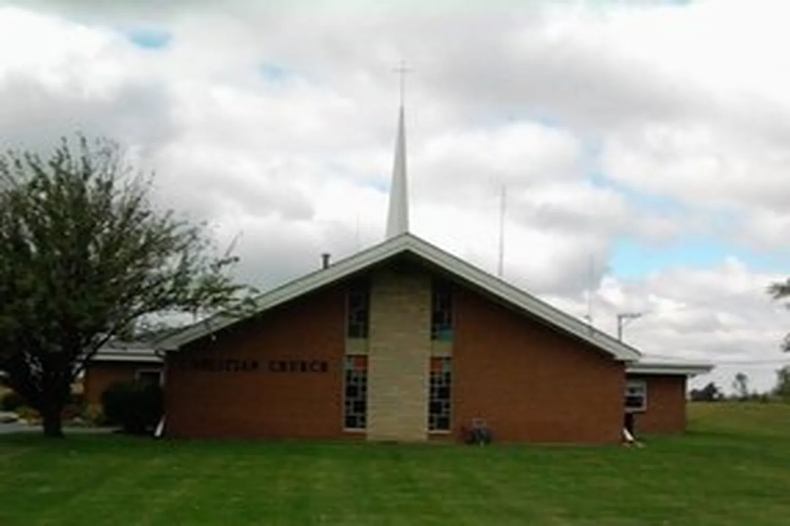 Living Waters Lutheran Church in Crystal Lake, Illinois