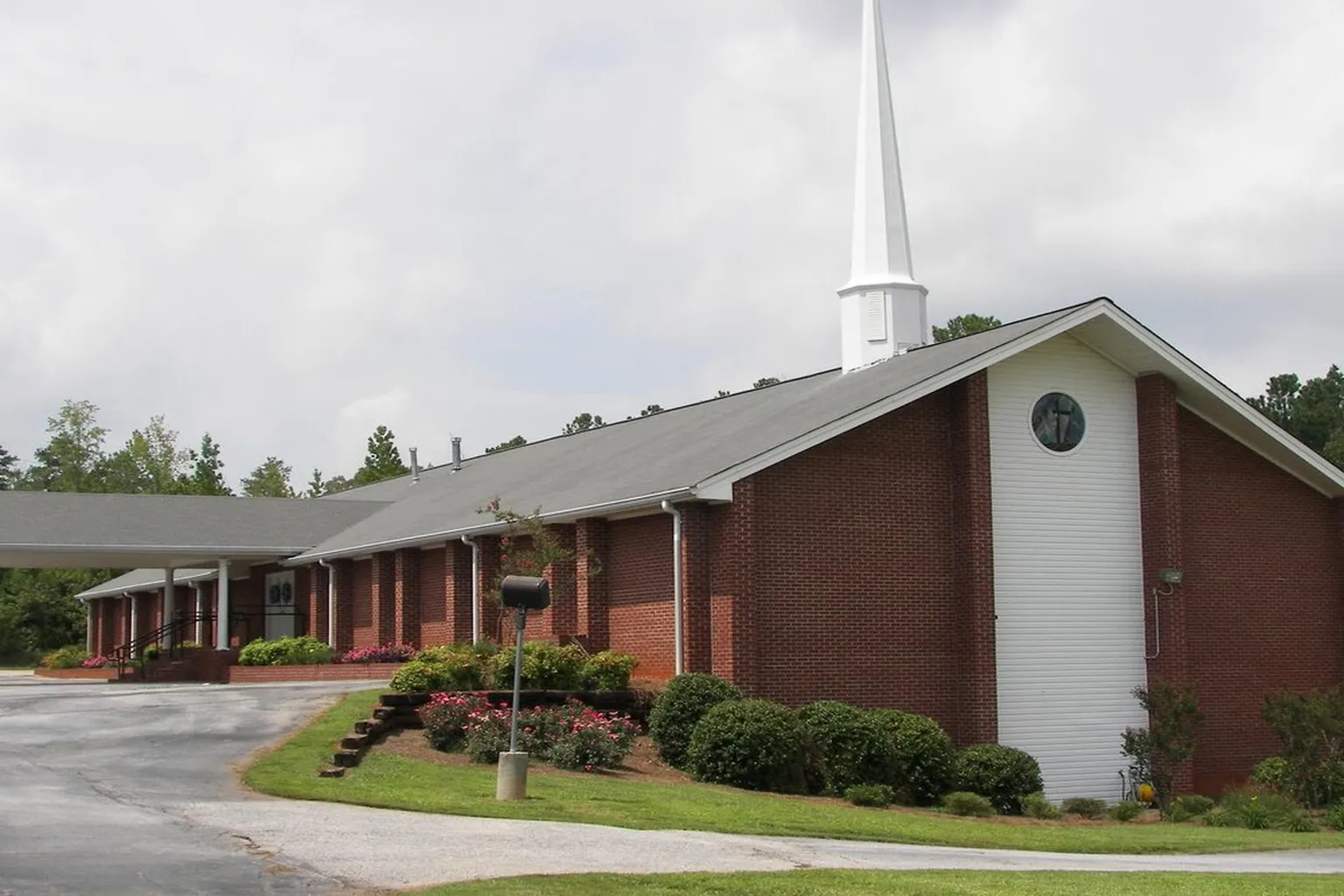 Westview Baptist Church in Shorewood, Illinois