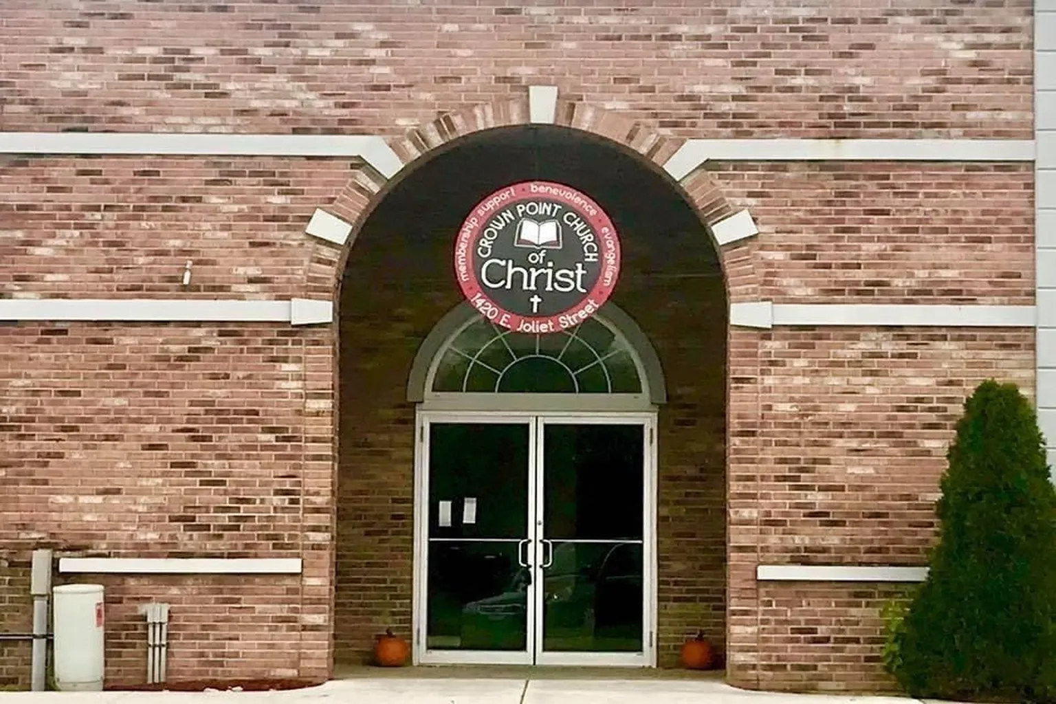 Crown Point Church Of Christ in Crown Point, Indiana