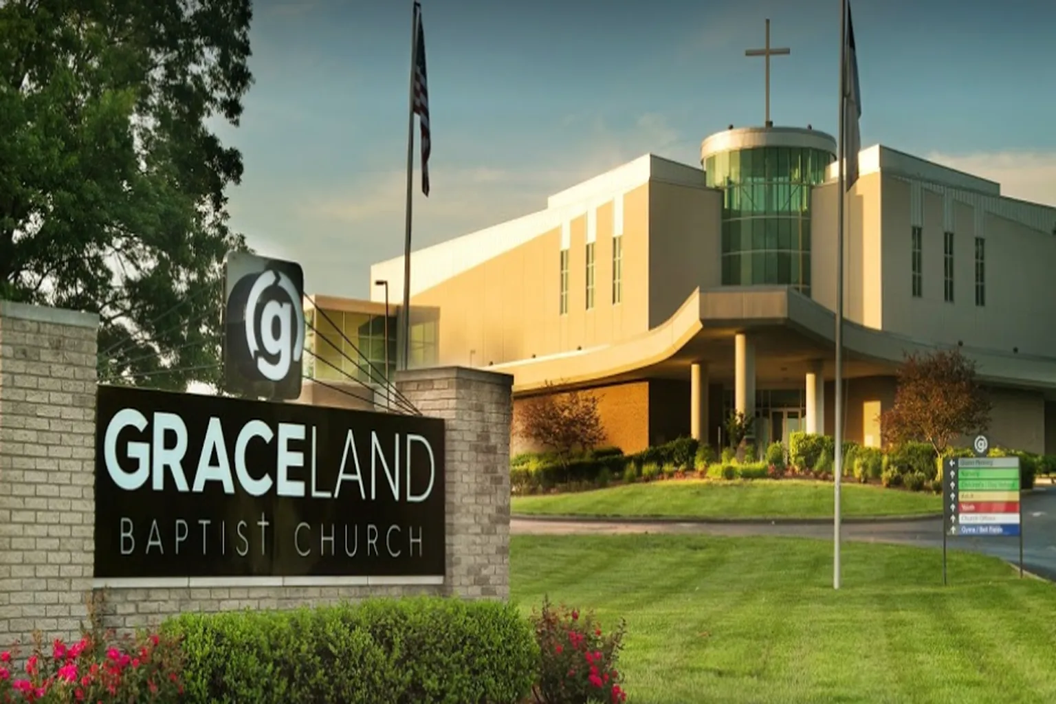 Graceland Baptist Church in New Albany, Indiana - Main Image