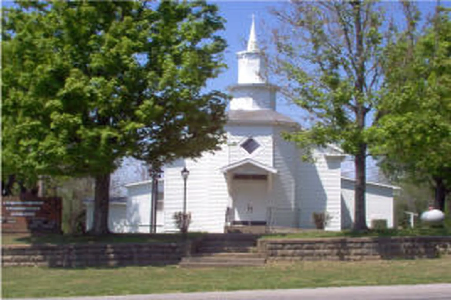 Old Panther Creek Baptist Church in Whitesville, Kentucky - Main Image