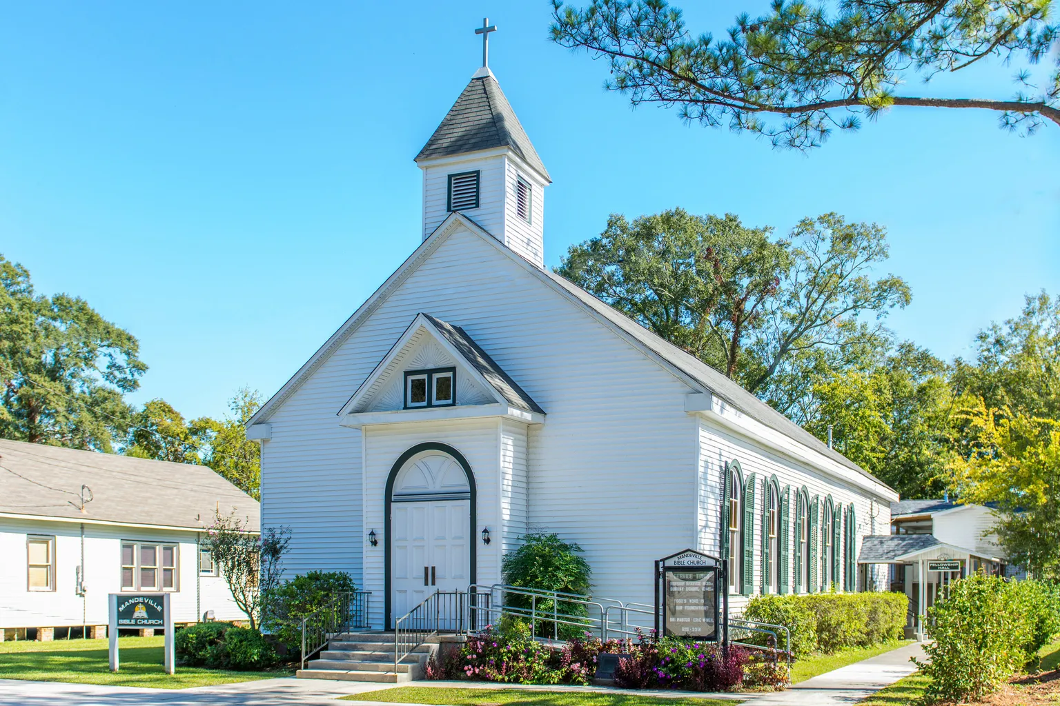 Mandeville Christian Church in Mandeville, Louisiana