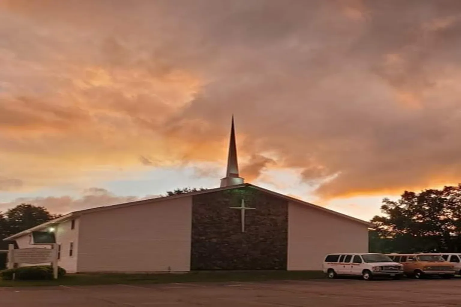 1st Pentecostal Church Of Conway in Conway, Missouri