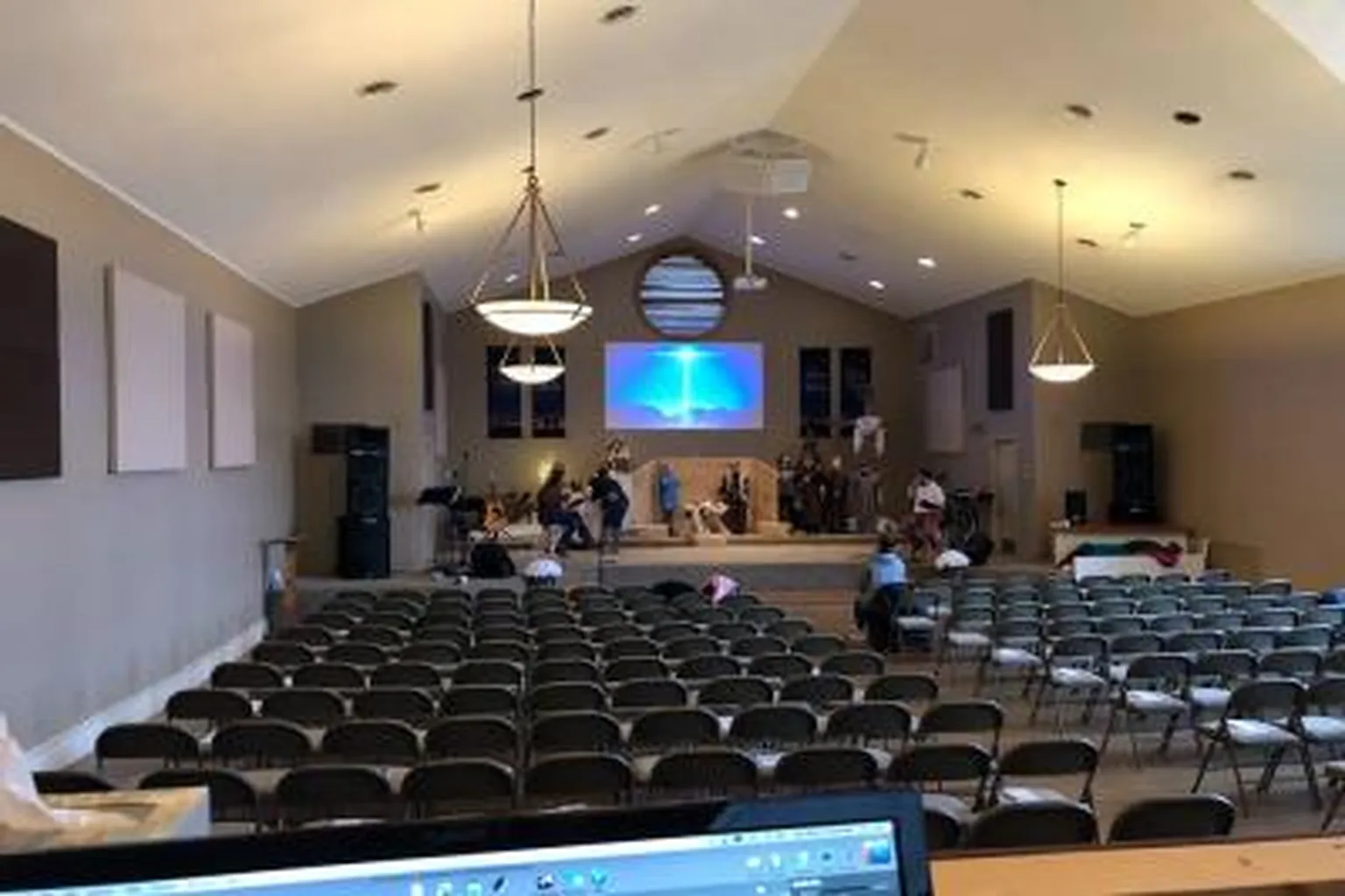 Marshfield Apostolic Church in Marshfield, Missouri