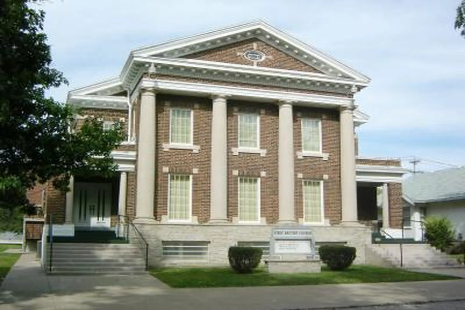 First Baptist Church in Shelbina, Missouri