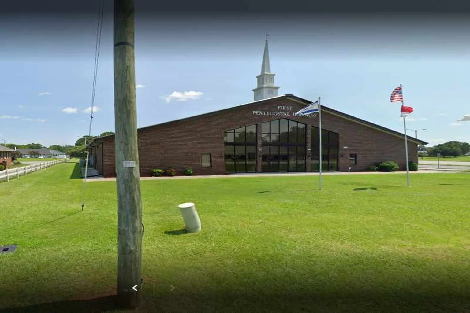 Holy Light Holiness Church in Roanoke Rapids, North Carolina