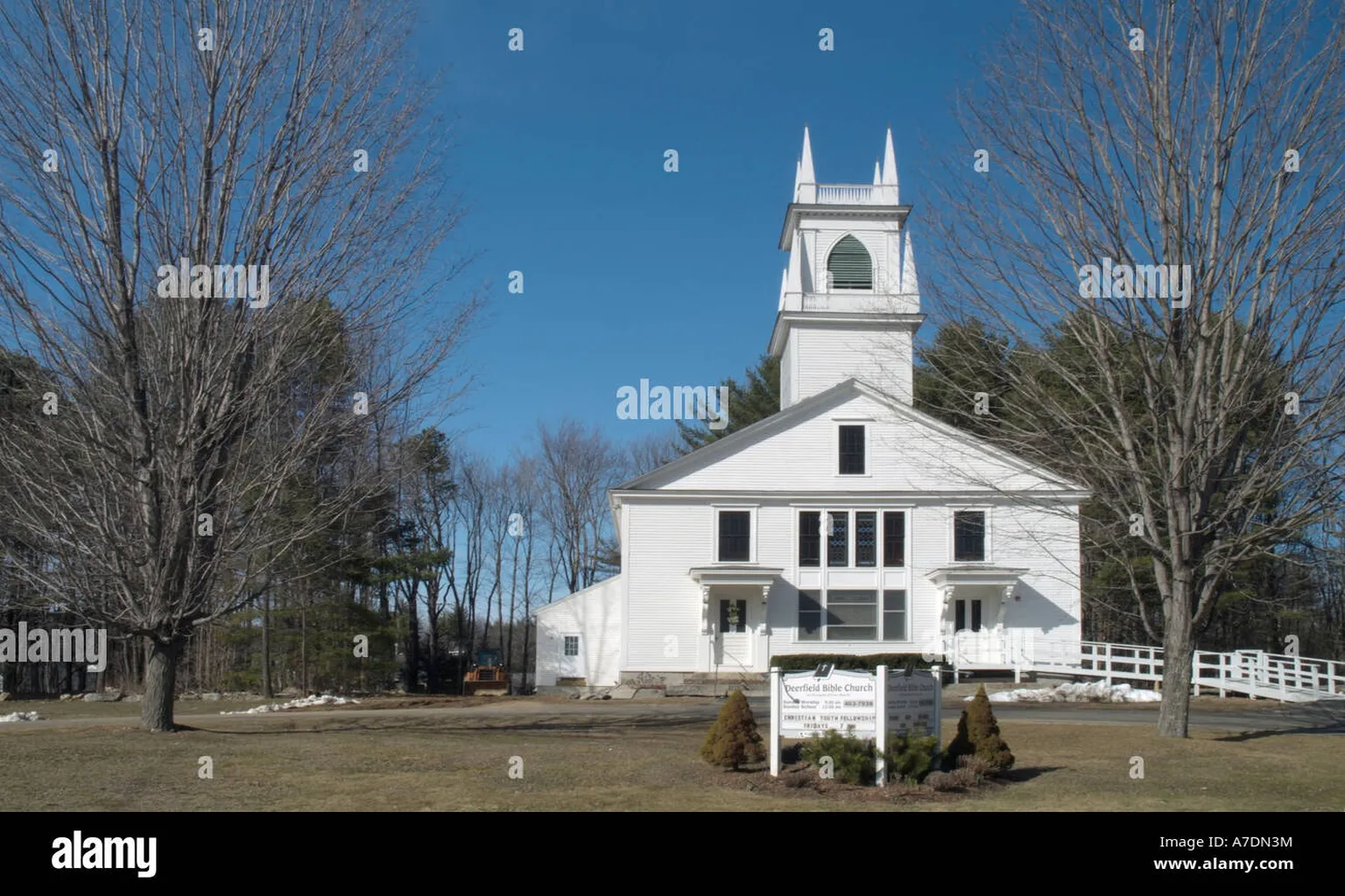 Deerfield Bible Church in Deerfield, New Hampshire