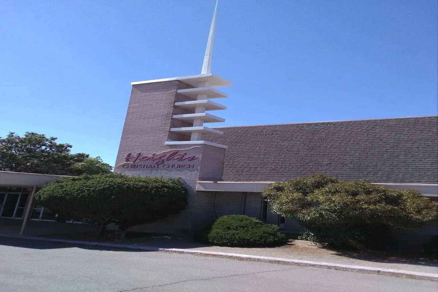 Heights Christian Church in Albuquerque, New Mexico - Main Image