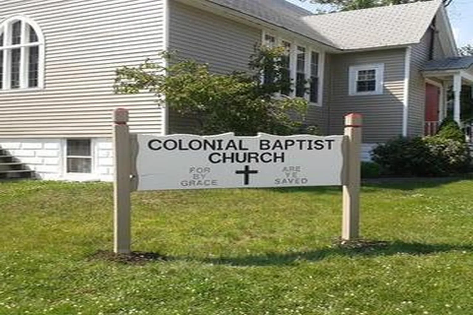 Colonial Church in Rumford, Rhode Island