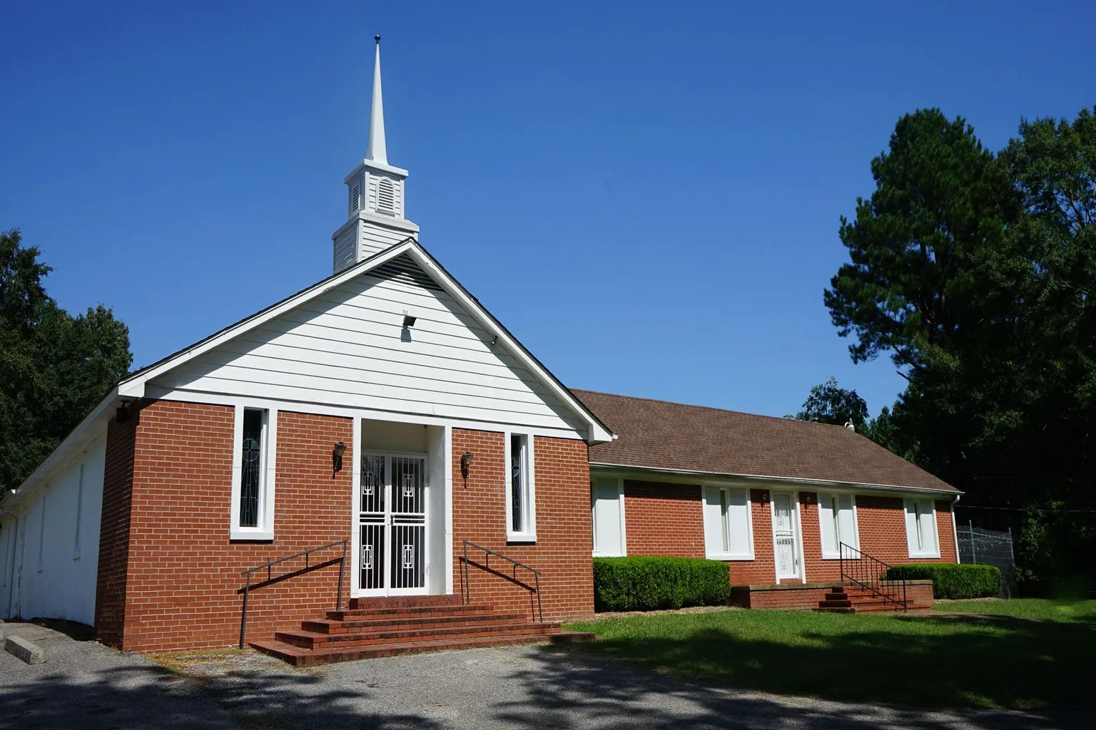 New Covenant Outreach Church in Huntland, Tennessee