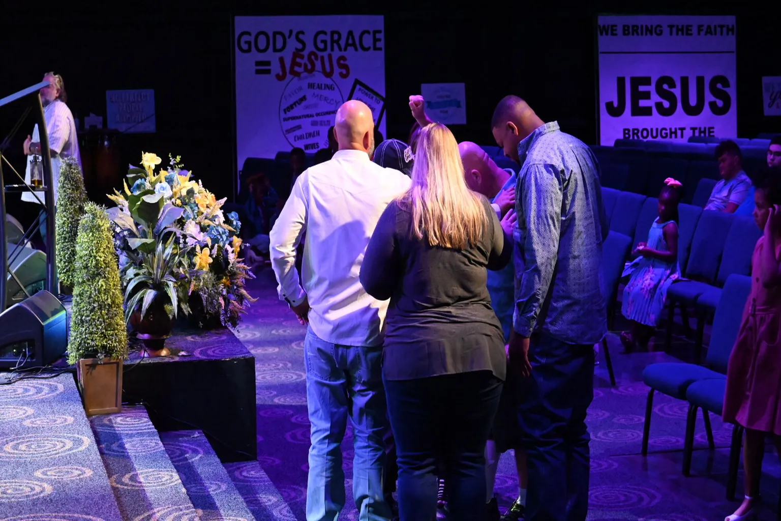 Heavenly Gates Community Church in Athens, Texas - Main Image