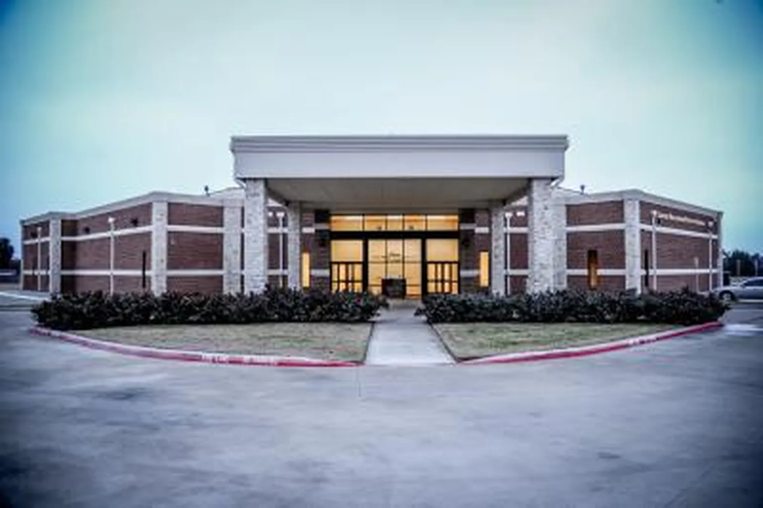 Loving Fellowship Baptist Church in Desoto, Texas - Main Image