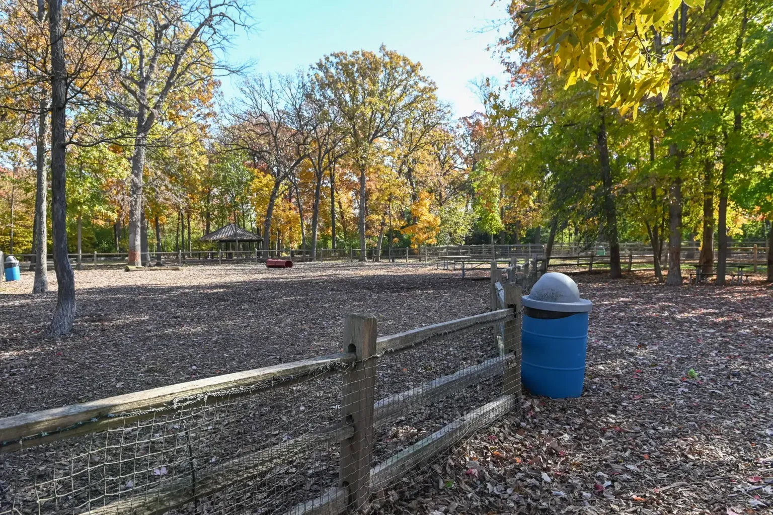 Cabin Nature Center Dog Park (White Oaks Nature Trail) in Wood Dale, Illinois