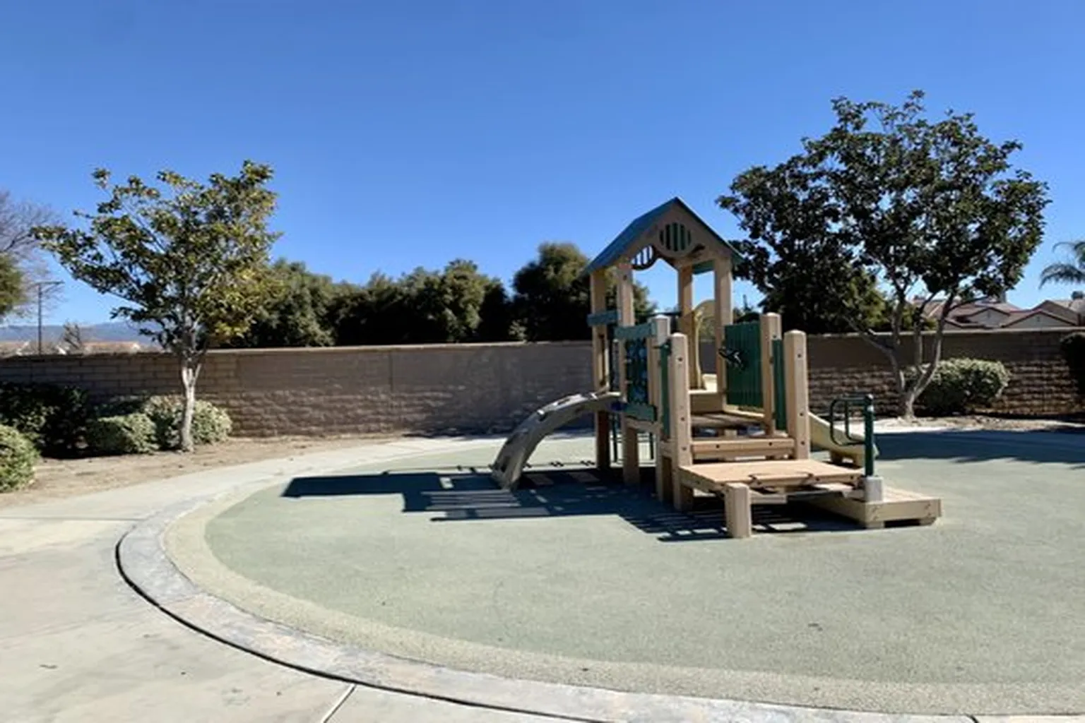 Oltman Dog Park in Hemet, California