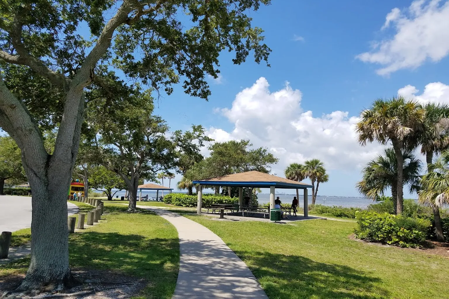 Picnic Island Beach Dog Park in Tampa, Florida