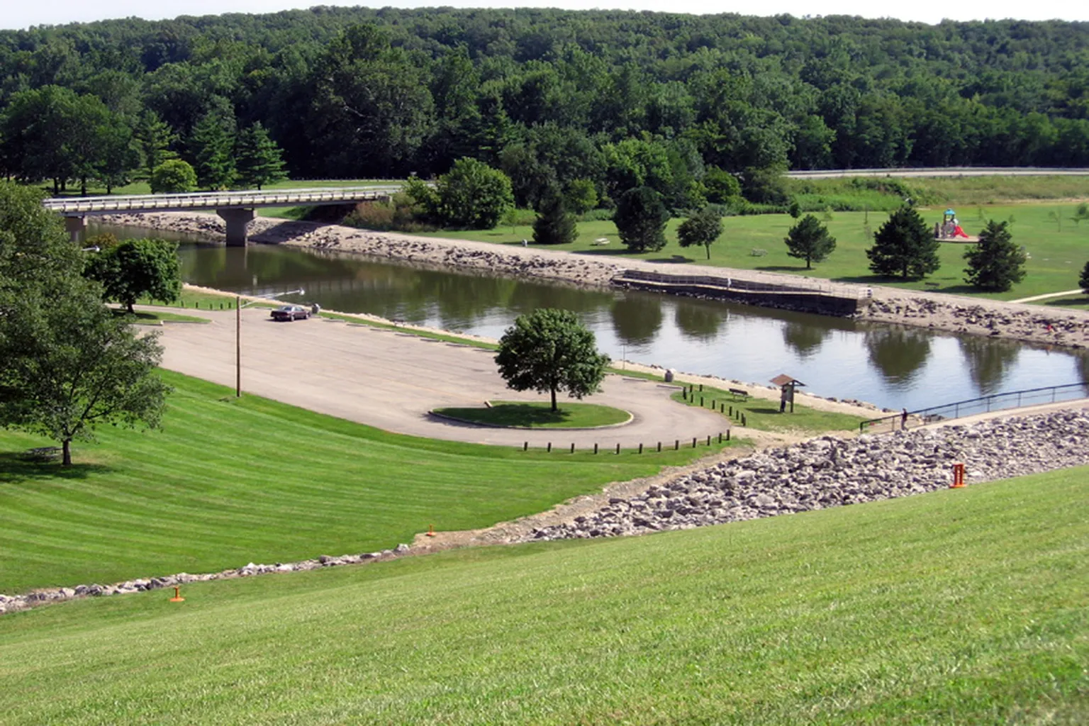 Deer Creek State Dog Park in Mt. Sterling, Ohio