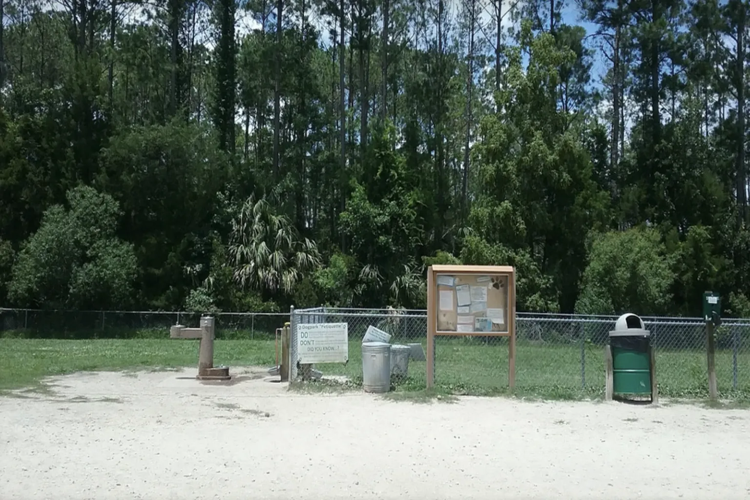 Palmetto Islands County Dog Park in Mount Pleasant, South Carolina